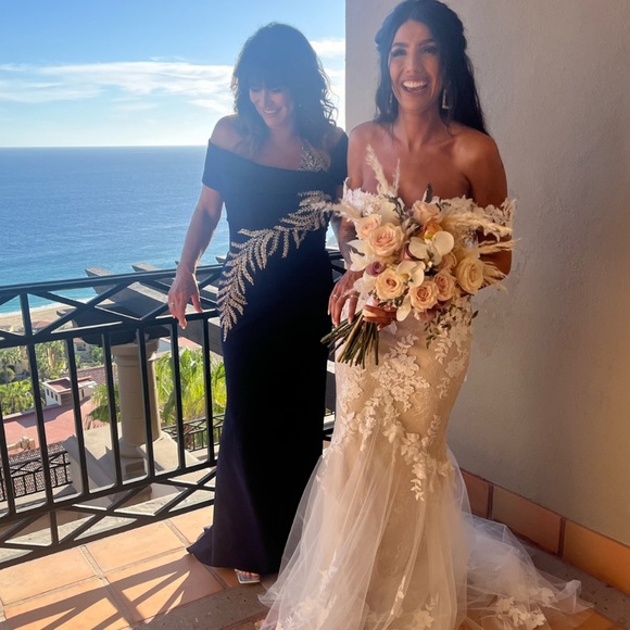 TERANI COUTURE LEAF RHINESTONE GOWN - Picture 8 of 9